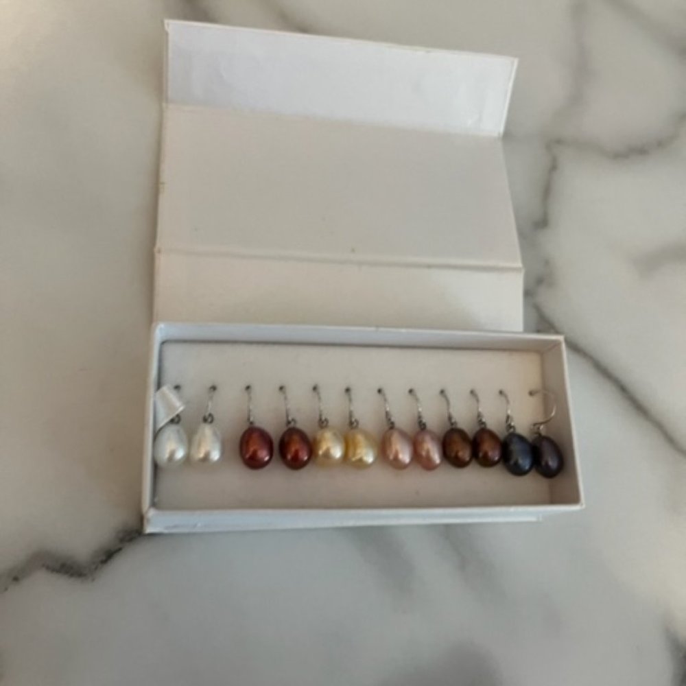 Pearl Earrings Set